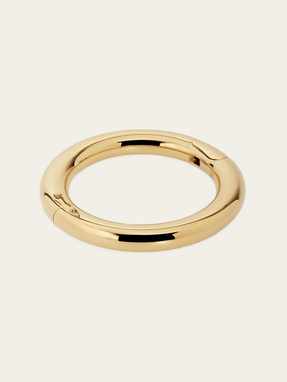 Mave Bangle Bracelet