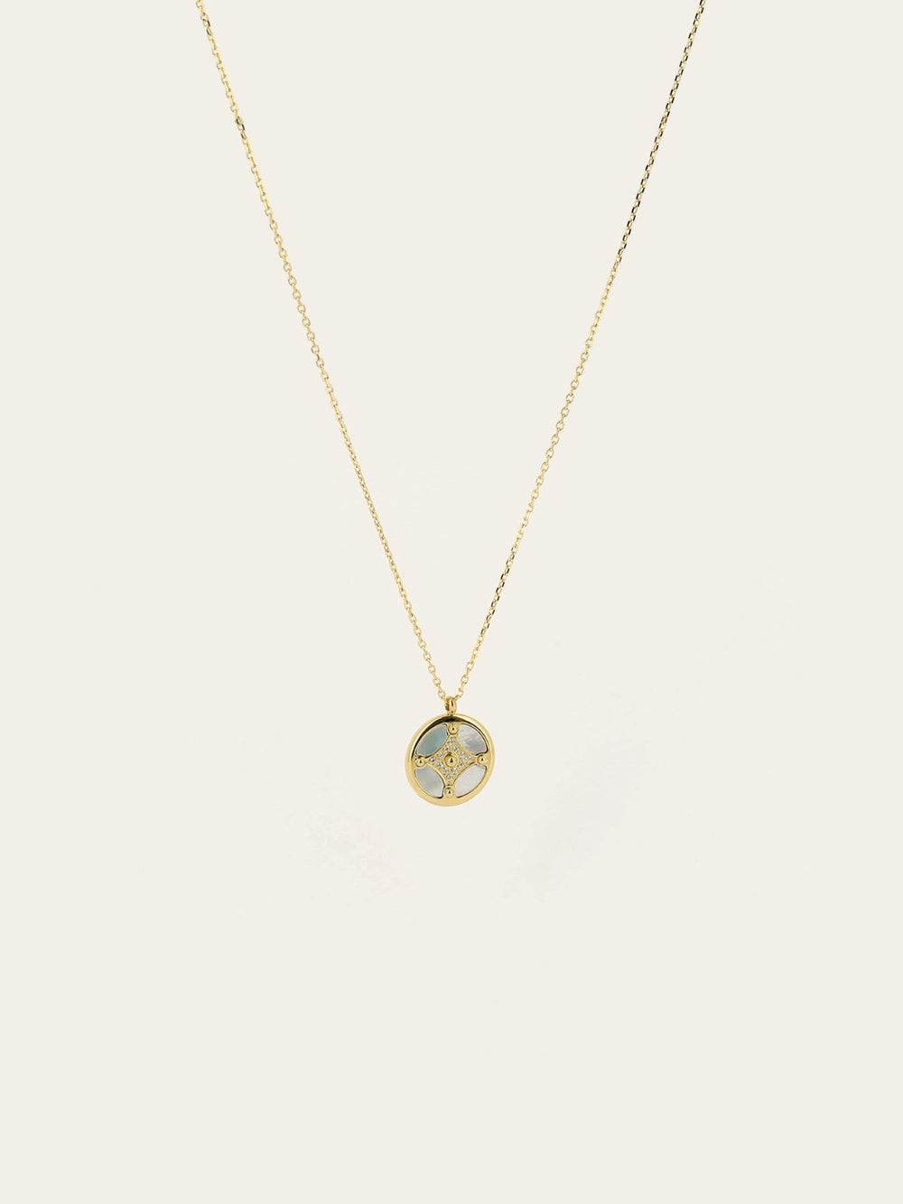 Collier Suzin