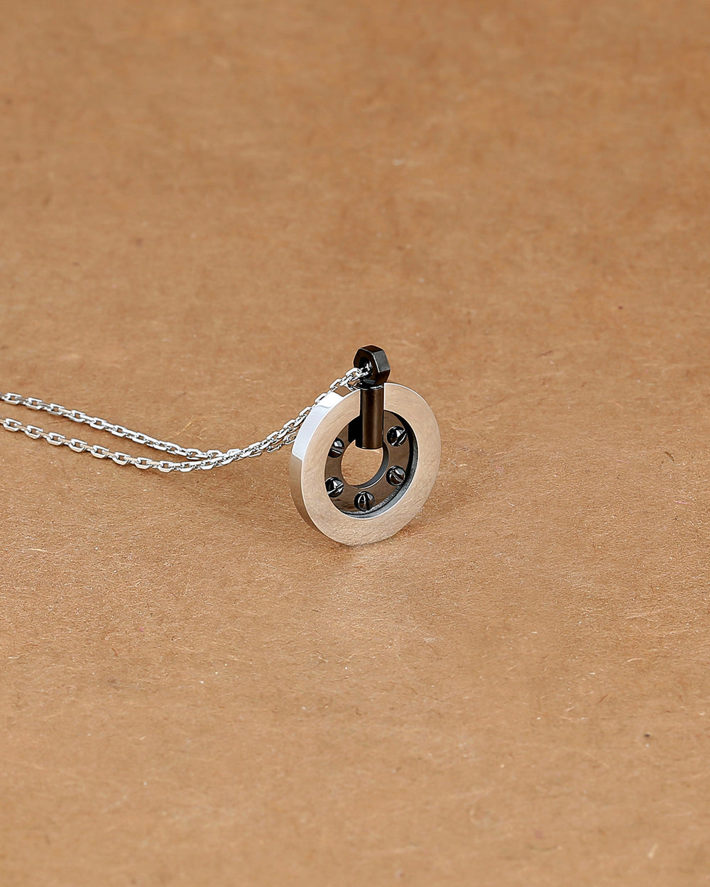 Collier Olivier (Acier noir)
