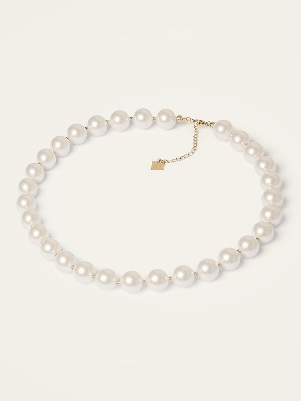 Collier Leonora