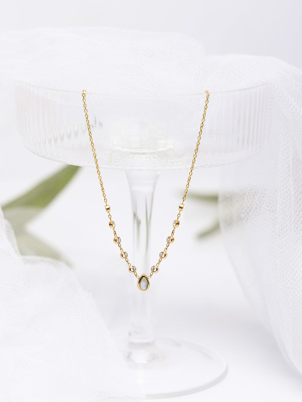 Collier Adrano
