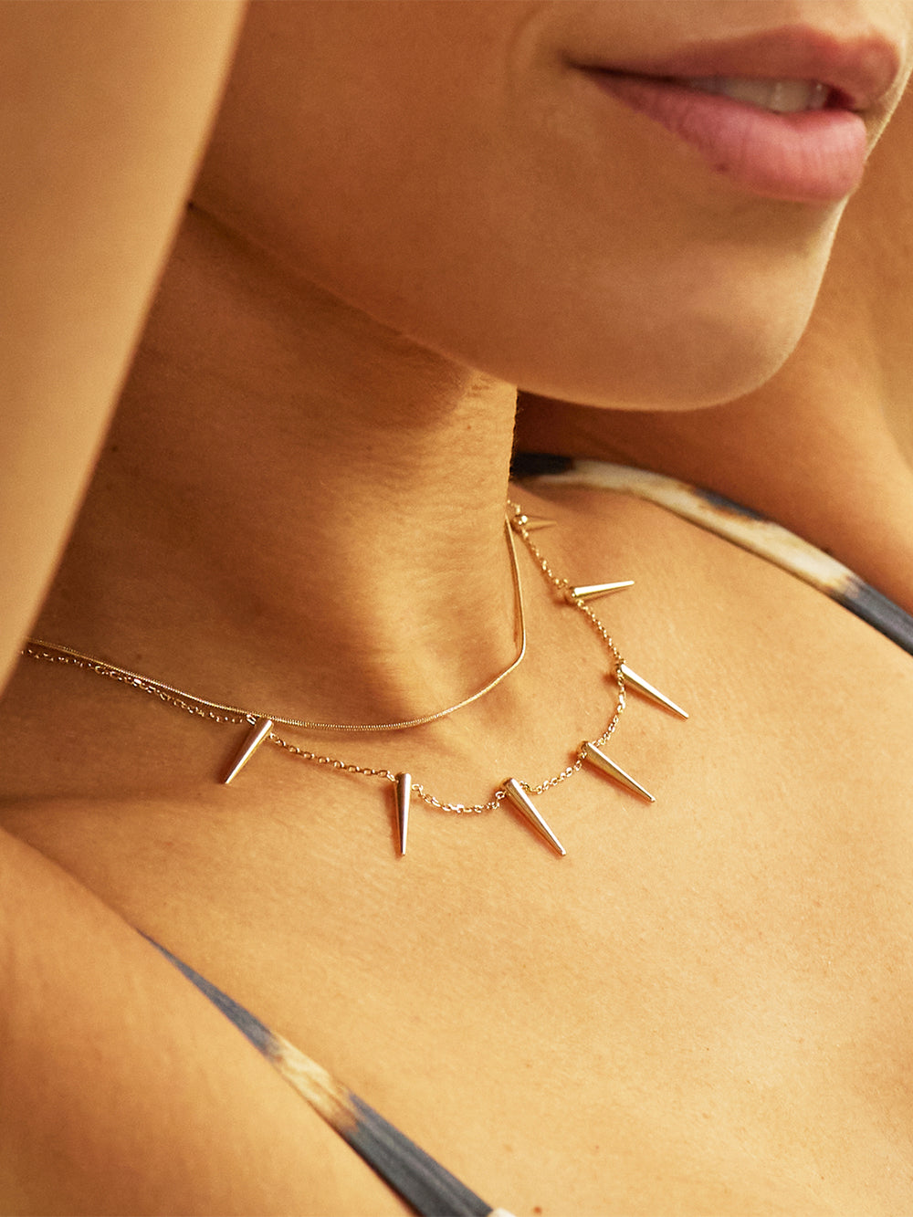 Collier Theris