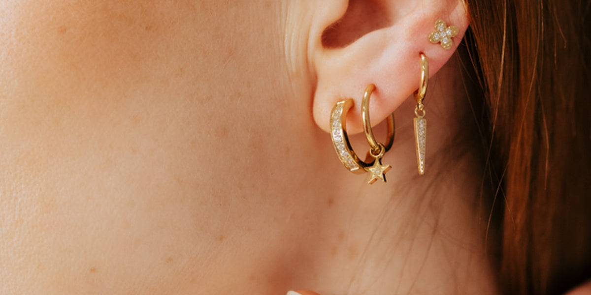 Boucles D'Oreilles Spike HZMAN - Style Gothique Punk - Acier Inoxydable - Cristal Noir