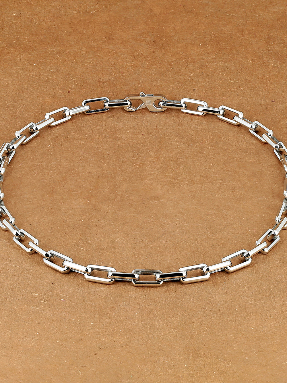 Marc necklace 