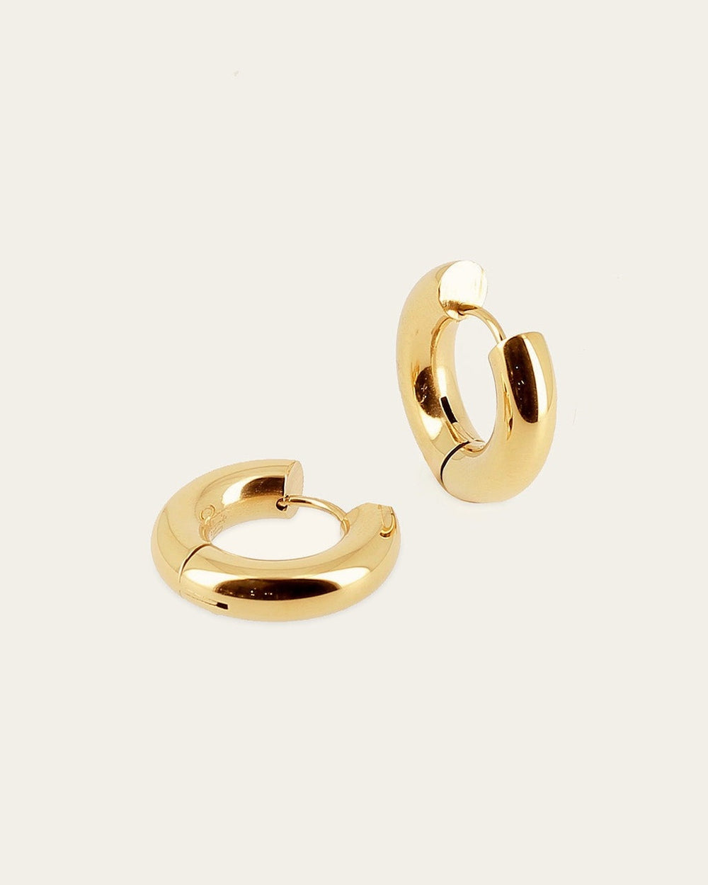 Carrie earrings (Gold-plated steel)
