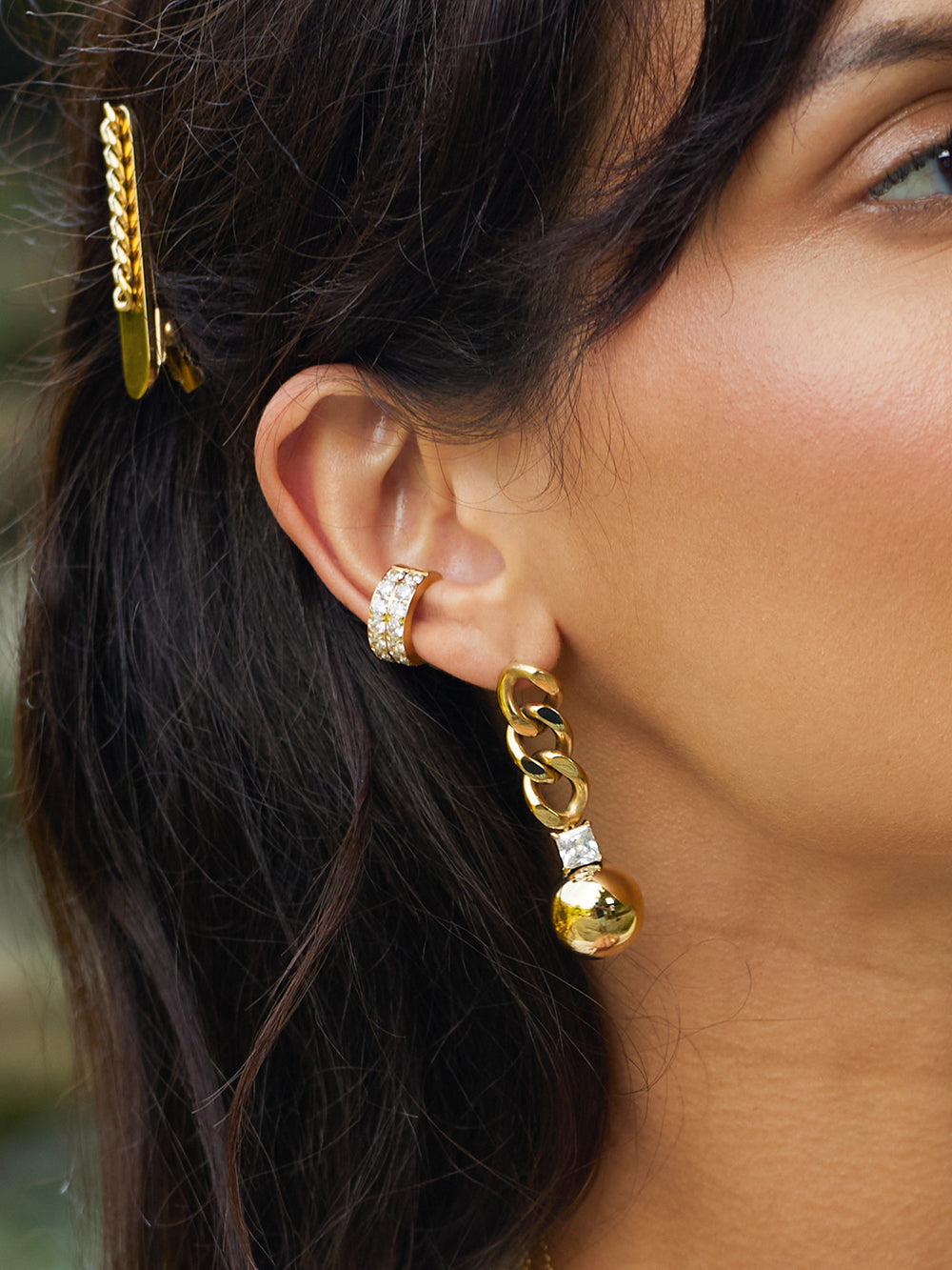 Ezio Earrings 