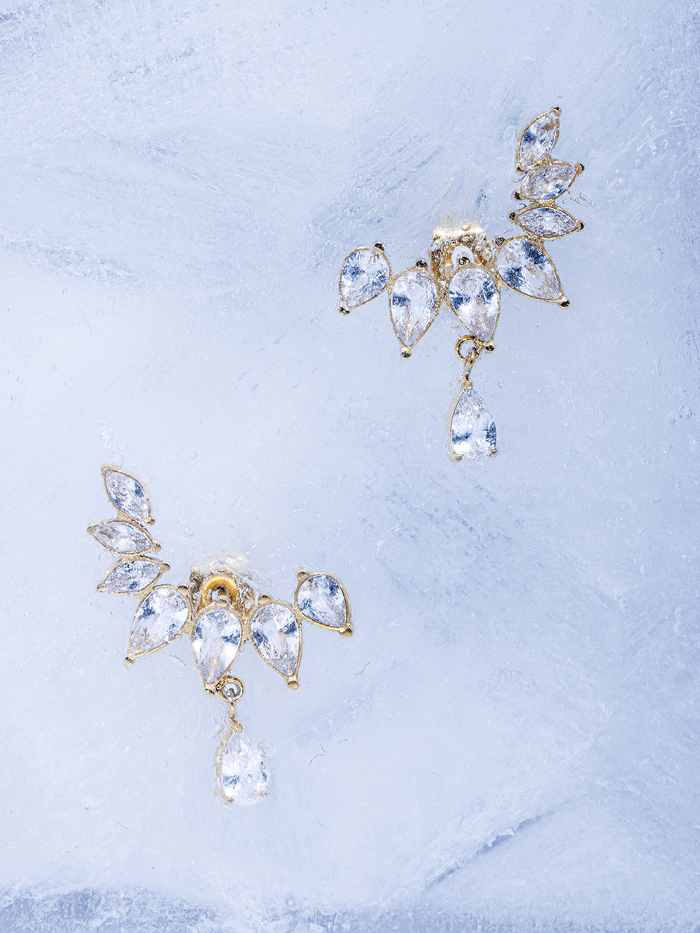Lumoria Earrings 