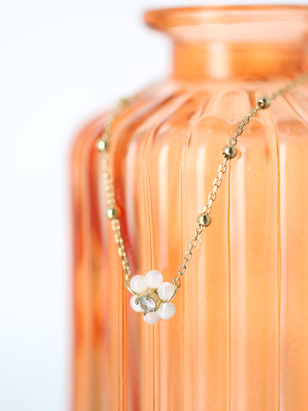 Petalo Necklace 