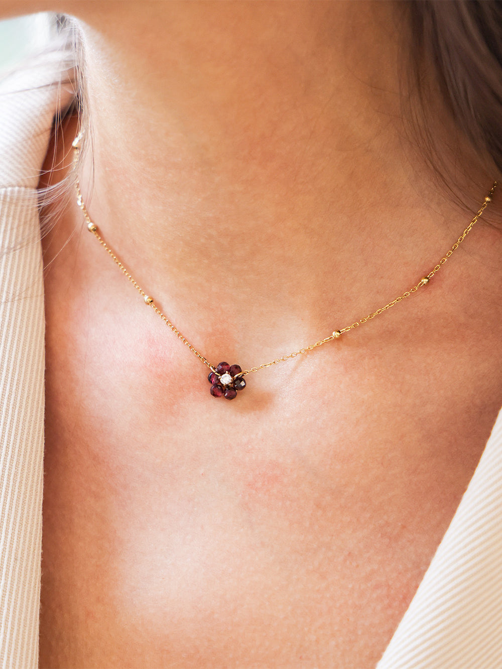 Petalo Necklace 