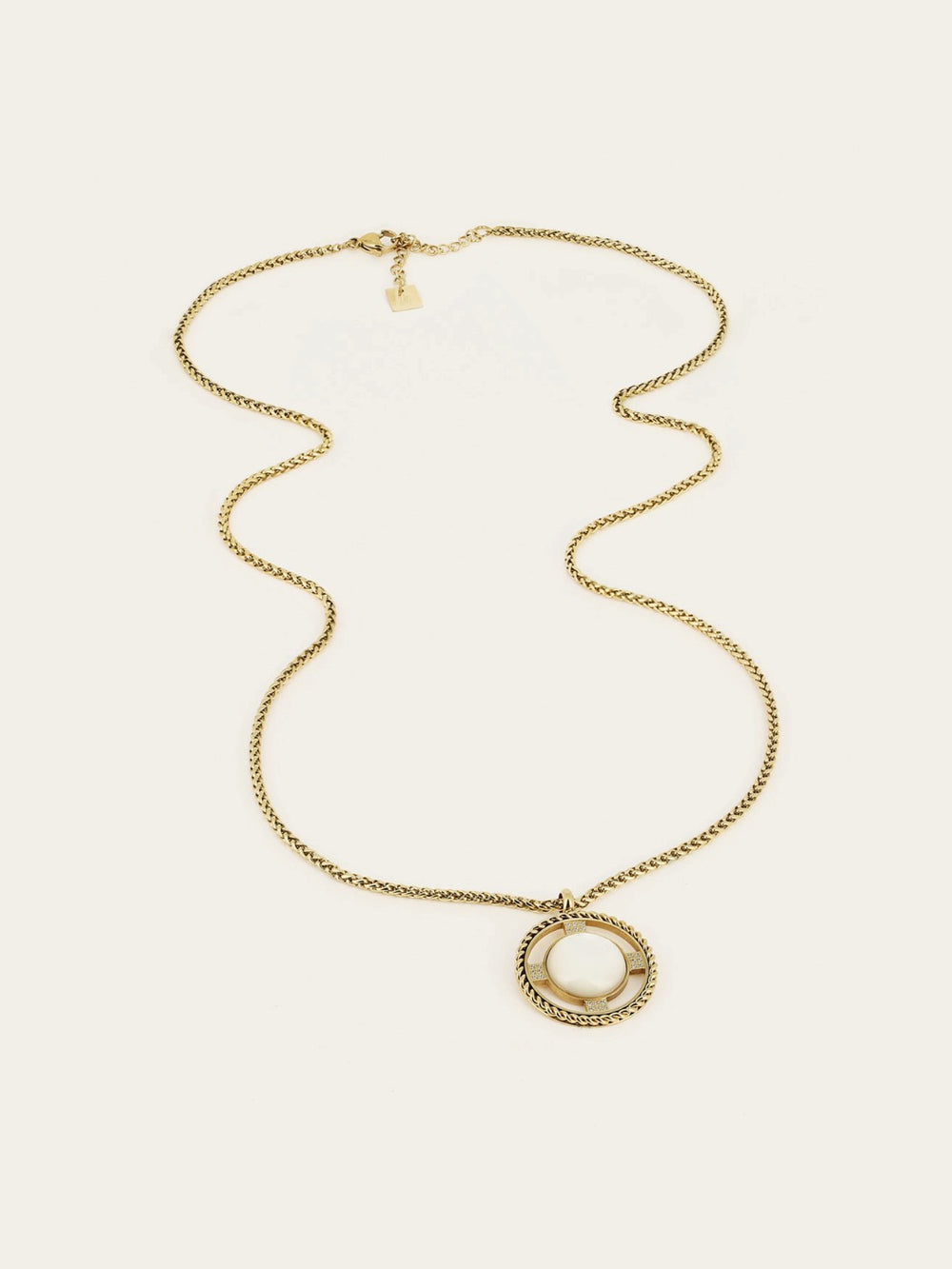 Tour Necklace 
