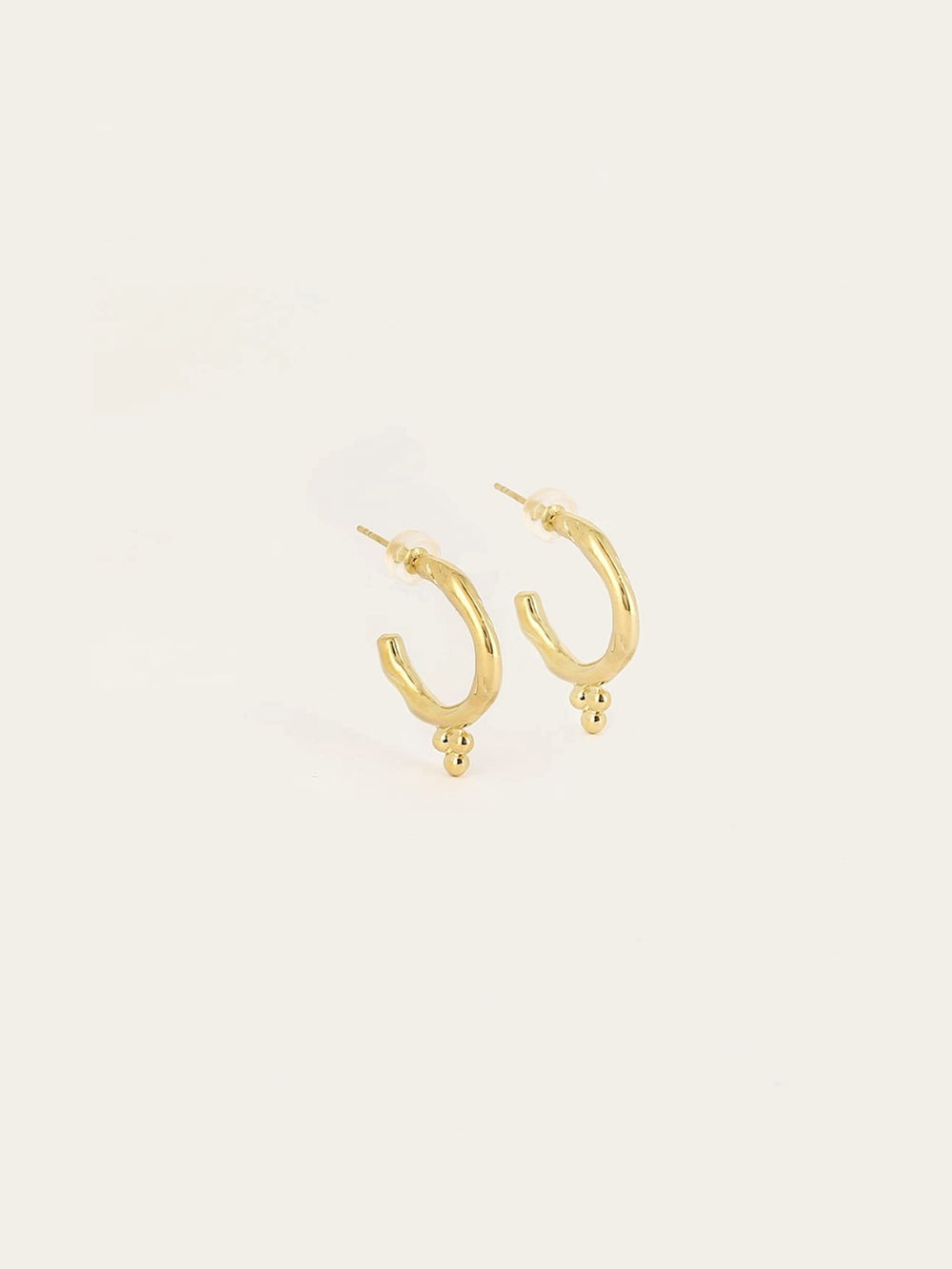 Neela Earrings 